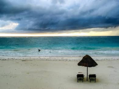 Tormenta en la costa del Caribe