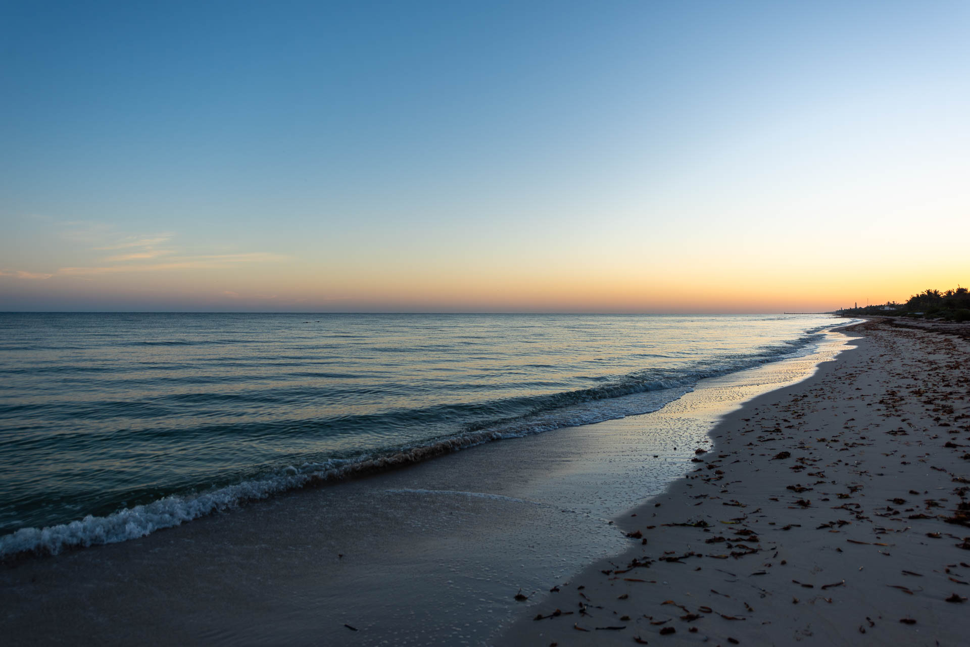 Dämmerung am Strand