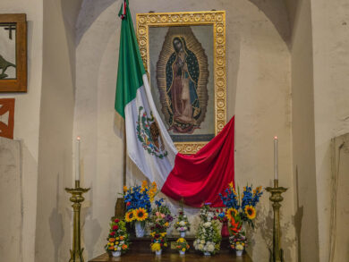 Virgen de Guadalupe (Jungfrau von Guadalupe) - Mexikos mächtigstes Marienbild zwischen Glaube und Geschichte